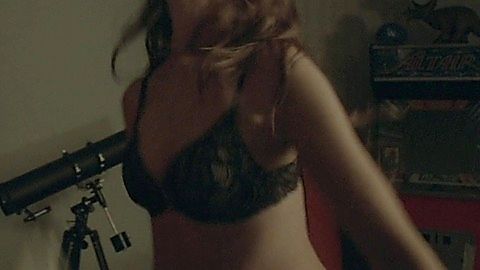 Pic: Sofía Sisniega in Club de Cuervos (2015)