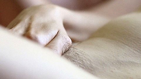 Pic: Rea Mole in Amorous (2014)