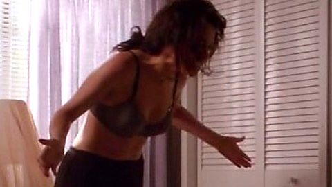 Pic: Yasmine Al Massri in Quantico