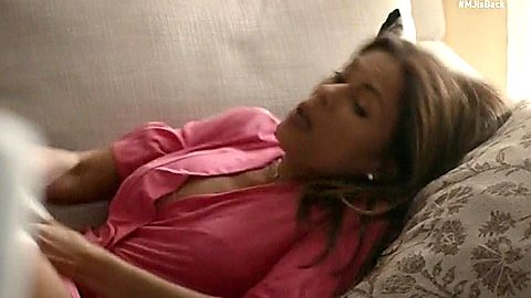 Pic: Lisa Vidal in Being Mary Jane (2014)