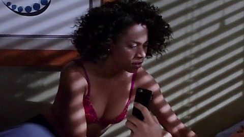 Pic: Kelly McCreary in Grey's Anatomy (2005)