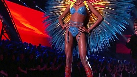 Pic: Maria Borges in The Victoria's Secret Fashion Show 2015 (2015)
