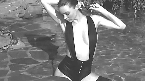 Pic: Miranda Kerr in LOVE Advent Calendar Shoot (2015)