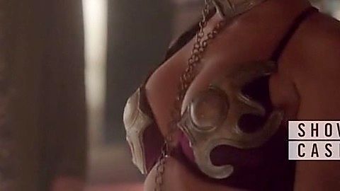 Pic: Stella Maeve in The Magicians (2015)