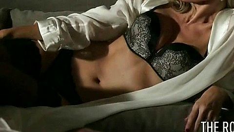 Pic: Stephanie Vogt in The Royals (2015)