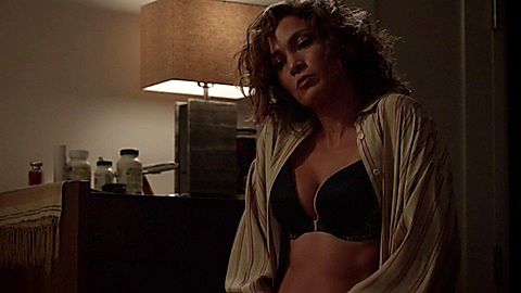 Pic: Jennifer Lopez in Shades of Blue