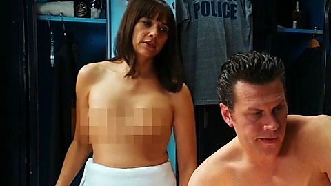 Pic: Rashida Jones in Angie Tribeca (2016)