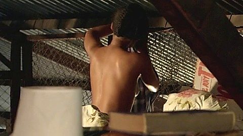Pic: Fulu Moguvhani in Ayanda (2015)