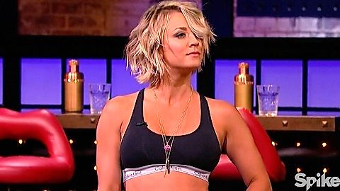 Pic: Kaley Cuoco in Lip Sync Battle (2015)