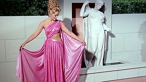 Pic: Leslie Parrish in Star Trek (1966)