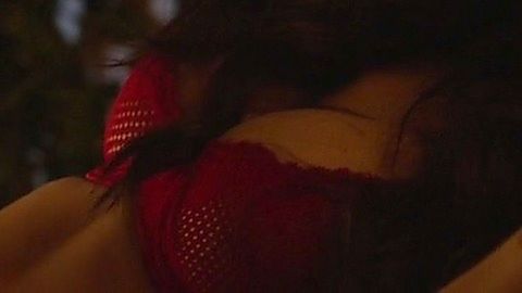 Pic: Emeraude Toubia in Shadowhunters (2016)