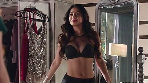 Pic: Emeraude Toubia in Shadowhunters (2016)