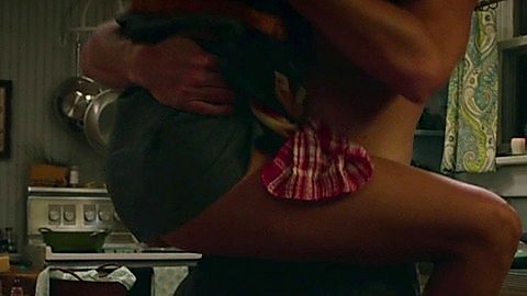 Pic: Teresa Palmer in The Choice (2016)