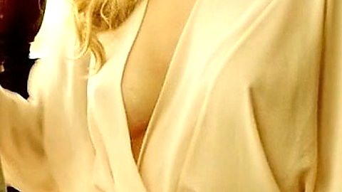 Pic: Vlastina Svátková in Gangster Ka (2015)