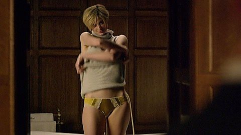 Pic: Elizabeth Debicki in The Night Manager (2016)