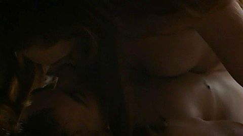 Pic: Amanda Righetti in Colony (2016)