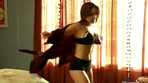 Pic: Jaina Lee Ortiz in Rosewood (2015)