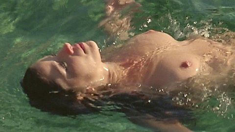 Pic: Crista Alfaiate in Arabian Nights: Volume 3, The Enchanted One (2015)