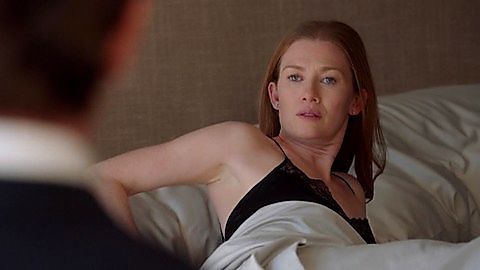 Pic: Mireille Enos in The Catch (2016)