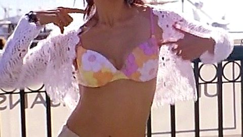 Pic: Tanisha Mukherjee in Neal 'n' Nikki (2005)