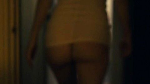 Pic: Anna Friel in Marcella (2016)