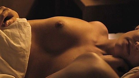 Pic: Riley Keough in The Girlfriend Experience (2016)