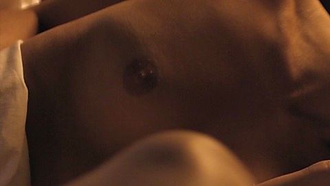 Pic: Riley Keough in The Girlfriend Experience (2016)