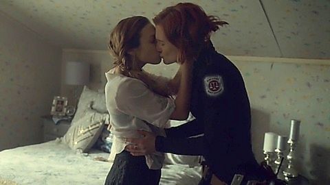 Pic: Dominique Provost-Chalkley in Wynonna Earp (2016)