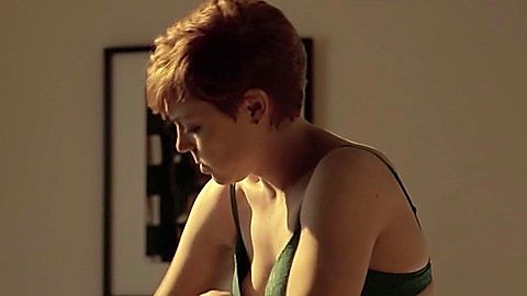 Pic: Gwendolyn Garver in Fragmented (2016)