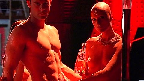 Pic: Teresza Semlerova in Dune (2000)