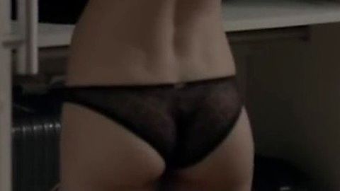 Pic: Michelle Batista in O Negócio (2013)