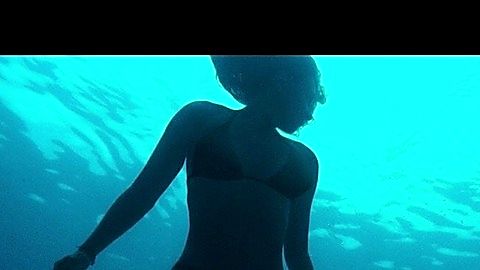 Pic: Teresa Palmer in Point Break (2015)