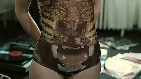 Pic: Frédérique Cerbonnet in Graduate First (1978)