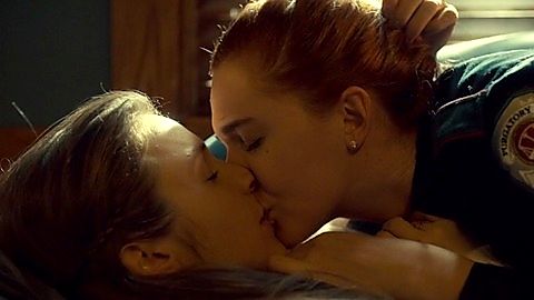 Pic: Katherine Barrell in Wynonna Earp (2016)