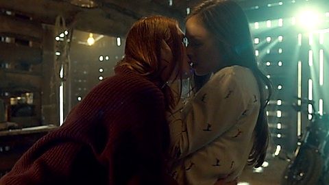 Pic: Katherine Barrell in Wynonna Earp (2016)