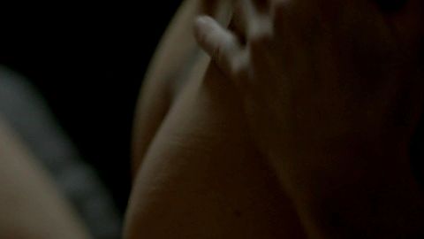 Pic: Rafaela Mandelli in O Negócio (2013)
