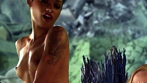 Pic: Skin Diamond in Evil Bong: High 5 (2016)
