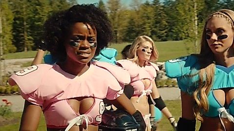 Pic: Denée Benton in UnREAL (2015)