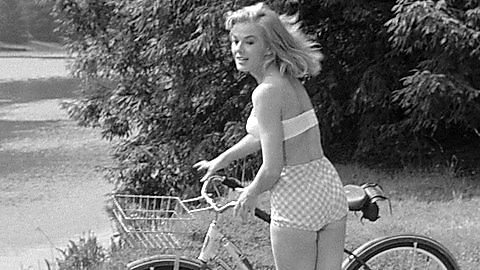 Pic: Leslie Parrish in The Manchurian Candidate (1962)