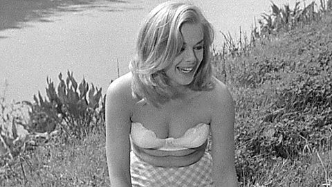 Pic: Leslie Parrish in The Manchurian Candidate (1962)