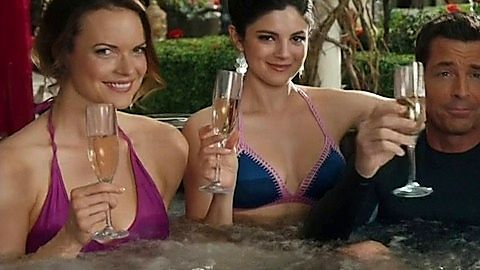 Pic: Elizabeth Whitmere in UnREAL (2015)
