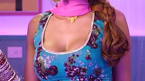 Pic: Gizele Thakral in Kya Kool Hain Hum 3 (2016)