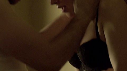 Pic: Amanda Schull in 12 Monkeys (2015)