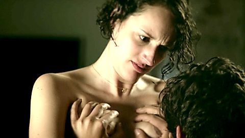 Pic: Phoebe Waller-Bridge in Fleabag (2016)