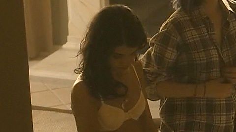Pic: Sofia Black-D'Elia in Viral (2016)