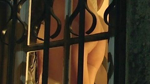 Pic: Victória Guerra in Cosmos (2015)