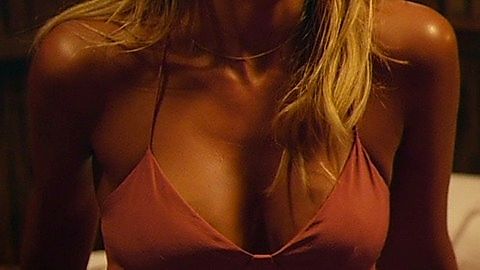 Pic: Jessica Alba in Mechanic: Resurrection (2016)