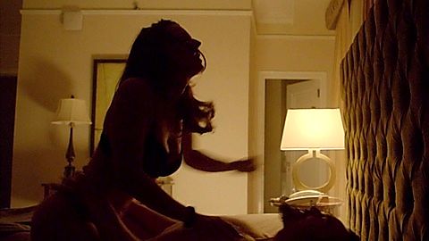 Pic: America Olivo in The Strain (2014)