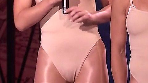 Pic: Olivia Munn in Lip Sync Battle (2015)