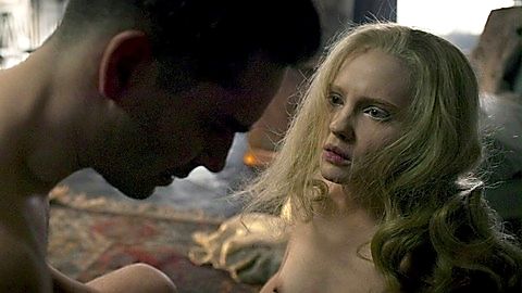 Pic: Yuliya Khlynina in The Duelist (2016)